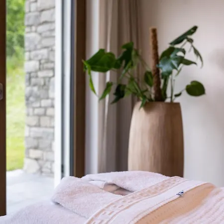 ホテル Krone - Aktiv & Erholt クルヴァルデン