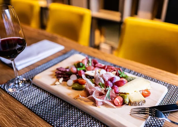 Krone - Aktiv & Erholt 酒店 楚尔瓦尔登