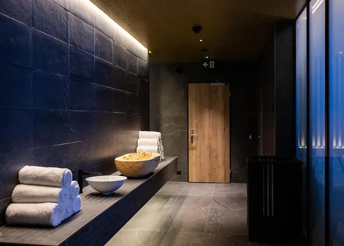 酒店 Krone - Aktiv & Erholt 楚尔瓦尔登